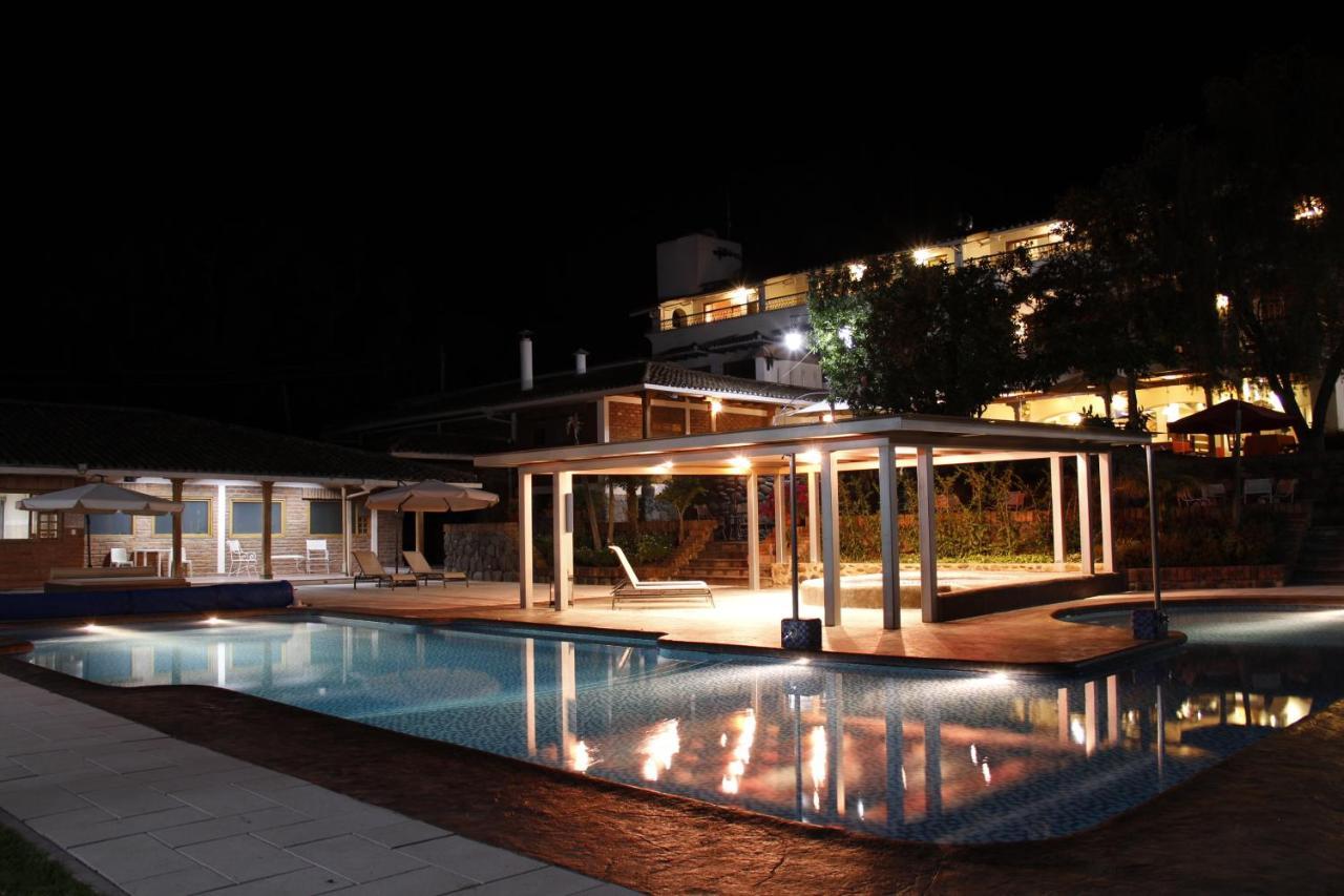 Uzhupud Garden Hotel & Lodge Paute Exteriör bild